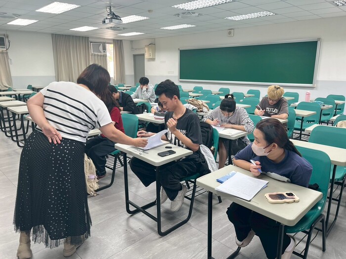 114-2華語文聽說讀寫整合班/華語文中高級加強班圖片